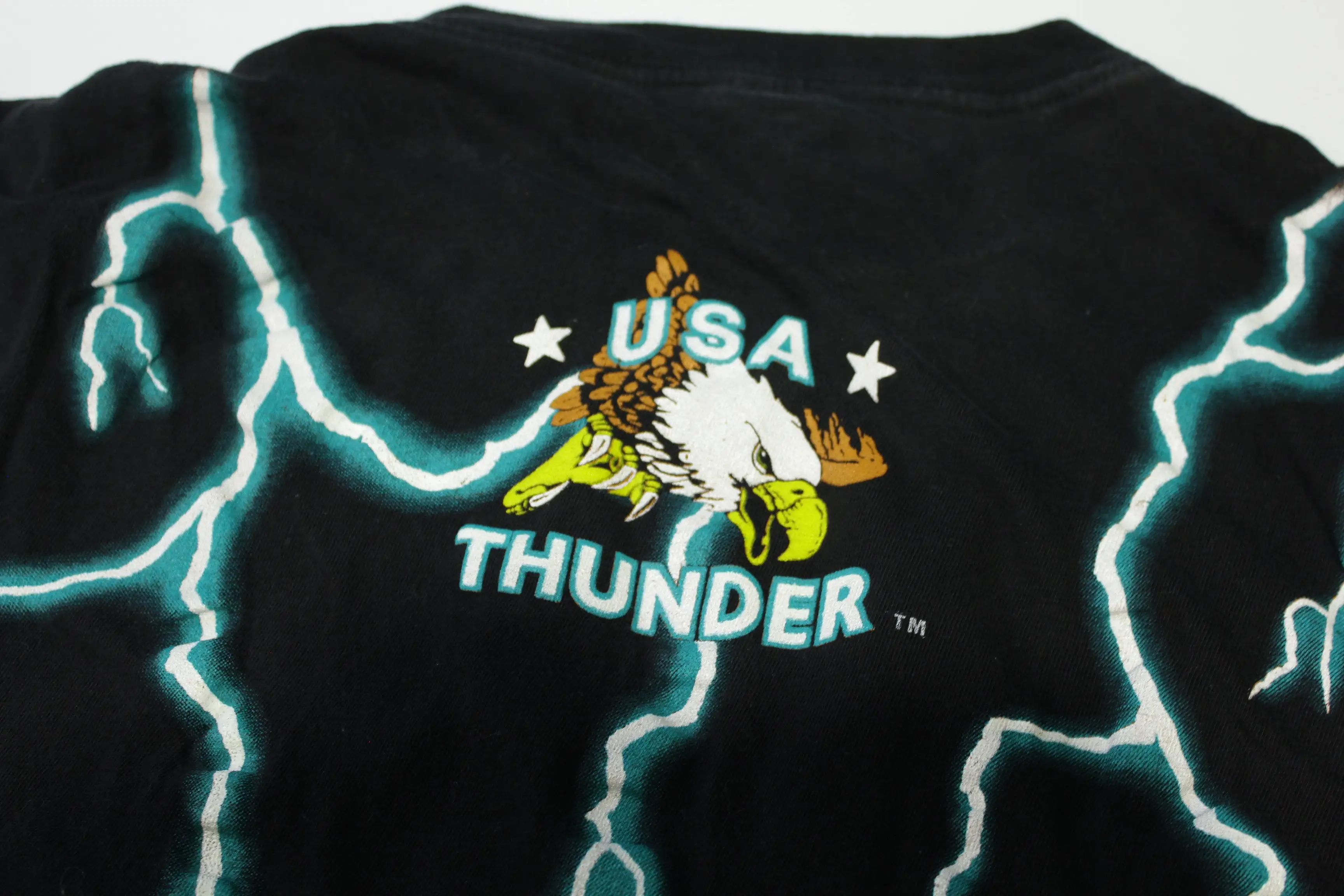 American Thunder Native American Woman & Wolf Lighting Vintage 90's Sunrise T-Shirt