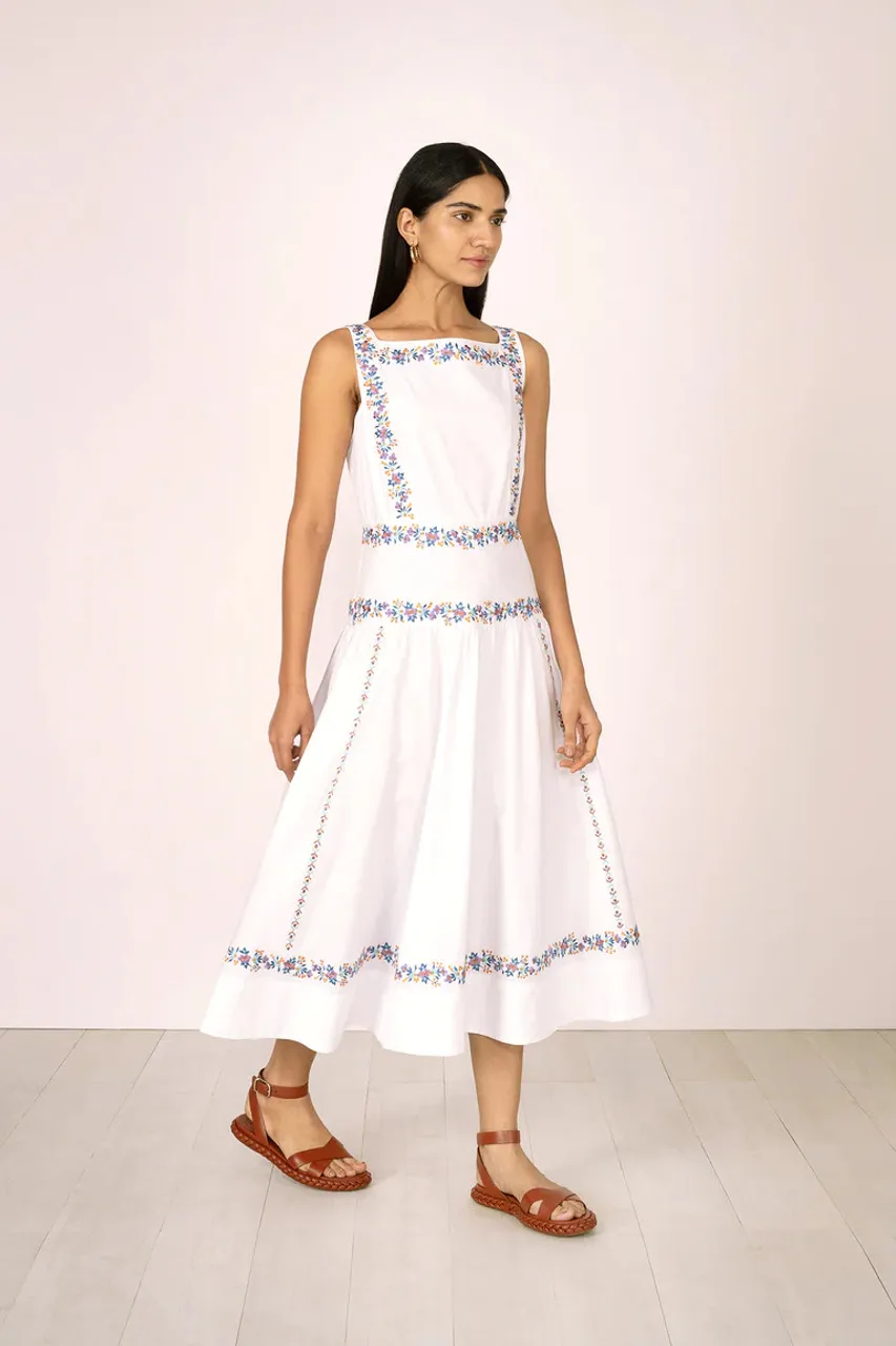 Banjanan Rasia Dress, White