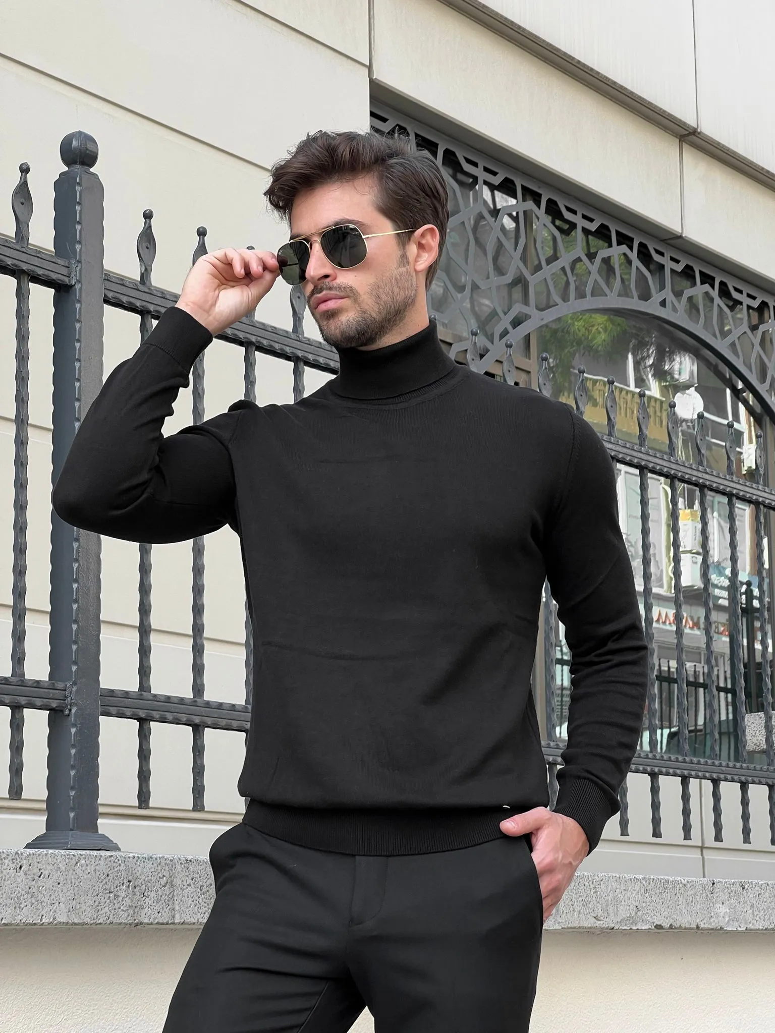 Bojoni Astoria Slim Fit Black Turtleneck Sweater