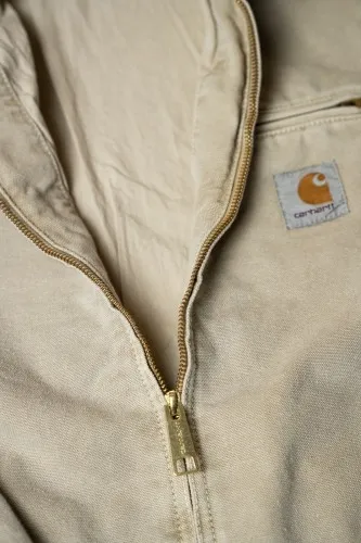 Carhartt WIP Detroit Jacket Dusty Hamilton Brown, 100% Organic Cotton 'Dearborn' Canvas, 12 oz, cotton poplin lined body, nylon 