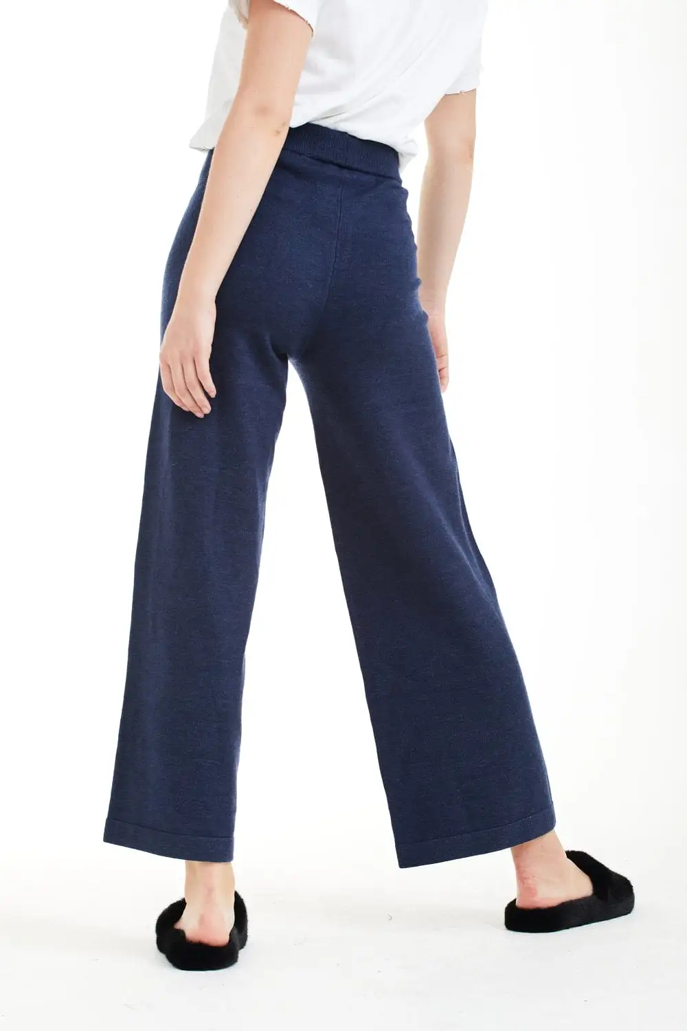 Double Second Navy Wide Leg Knit Jogger