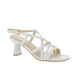 Regarde Le Ciel Off White Leather Sandal