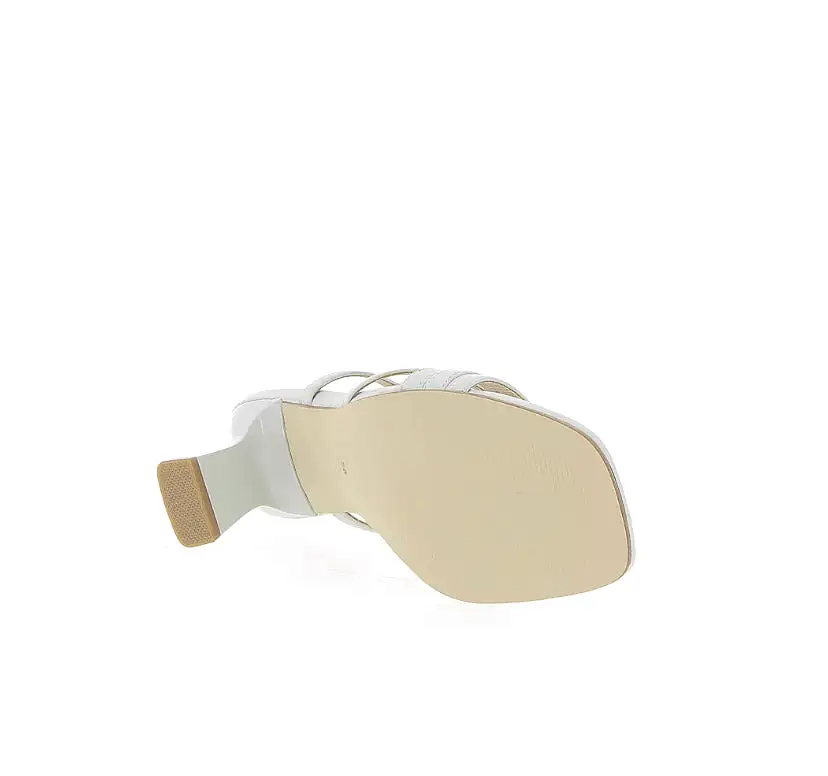 Regarde Le Ciel Off White Leather Sandal