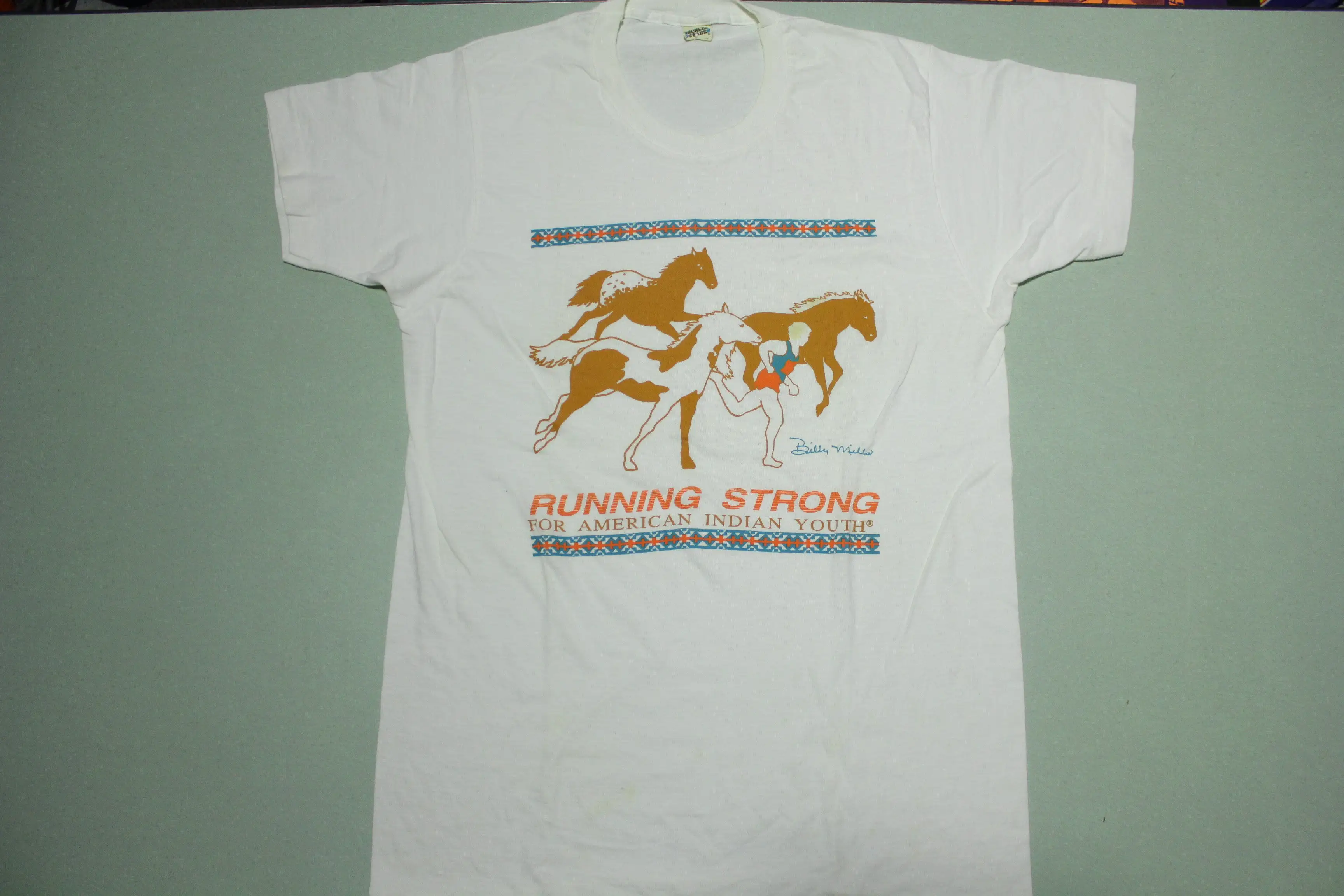 Running Strong American Indian Youth Vintage 80's Screen Stars USA Single Stitch T-Shirt