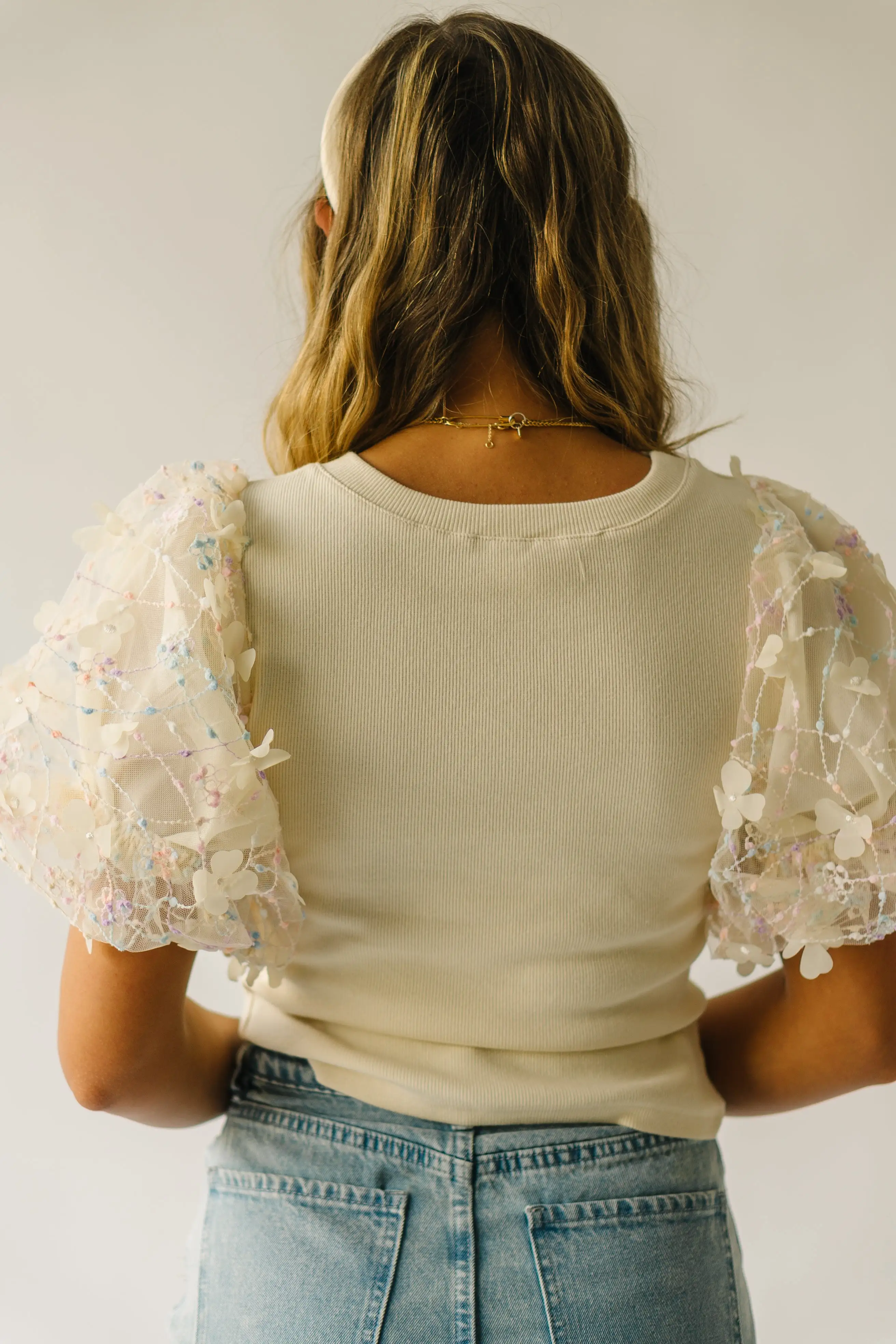 The Guthrie Textured Puff Sleeve Blouse in Cream